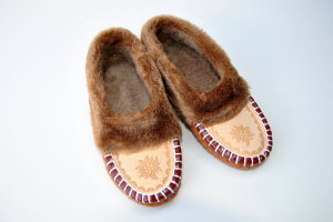 Pantofole regionali, pantofole Highlander, produttore di pantofole - KARPATY